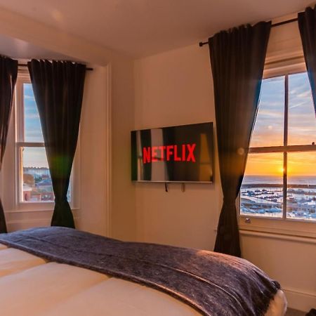 Appartamento Luxury Ramsgate Harbour View By Adliv Esterno foto