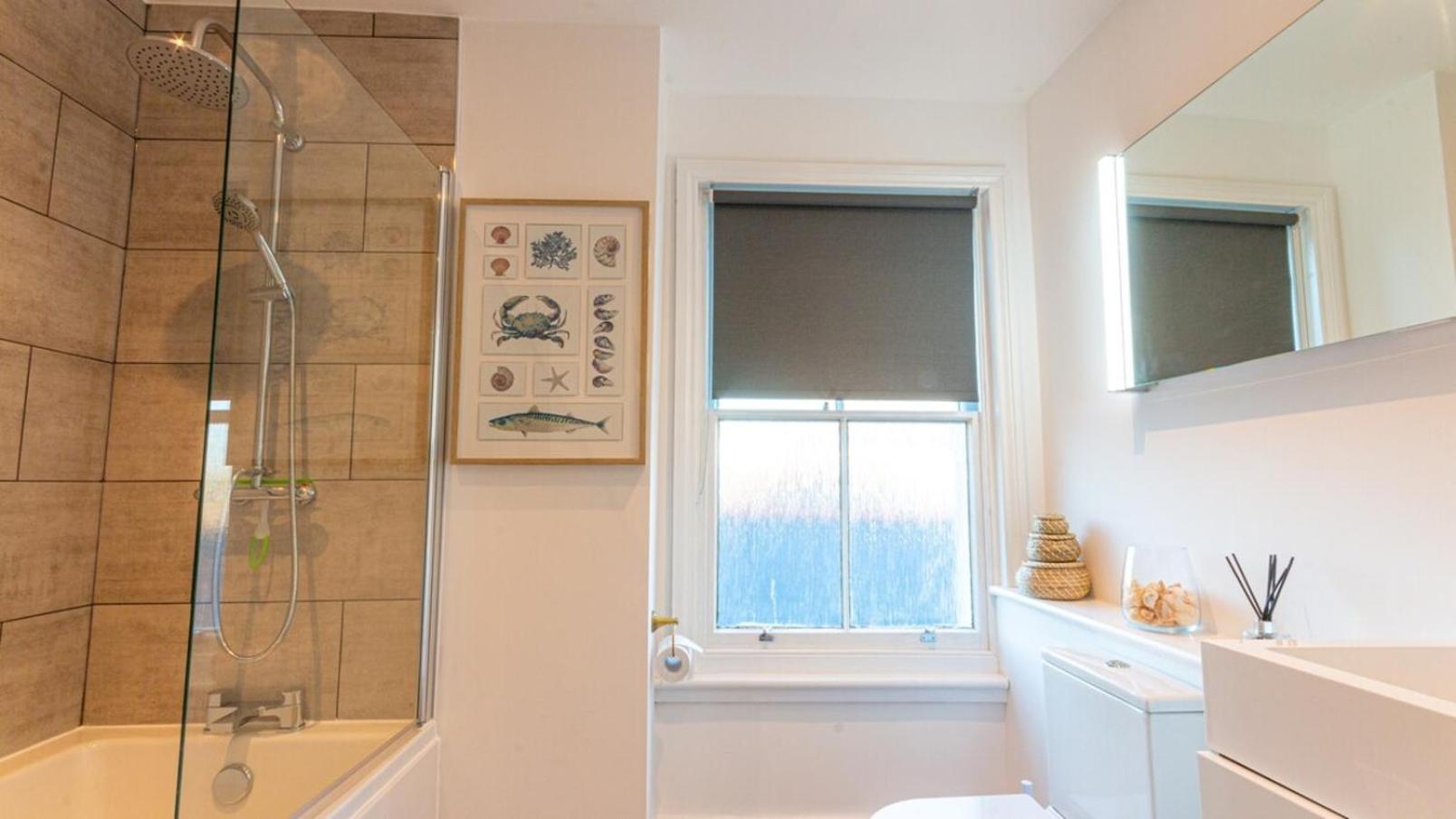Appartamento Luxury Ramsgate Harbour View By Adliv Esterno foto